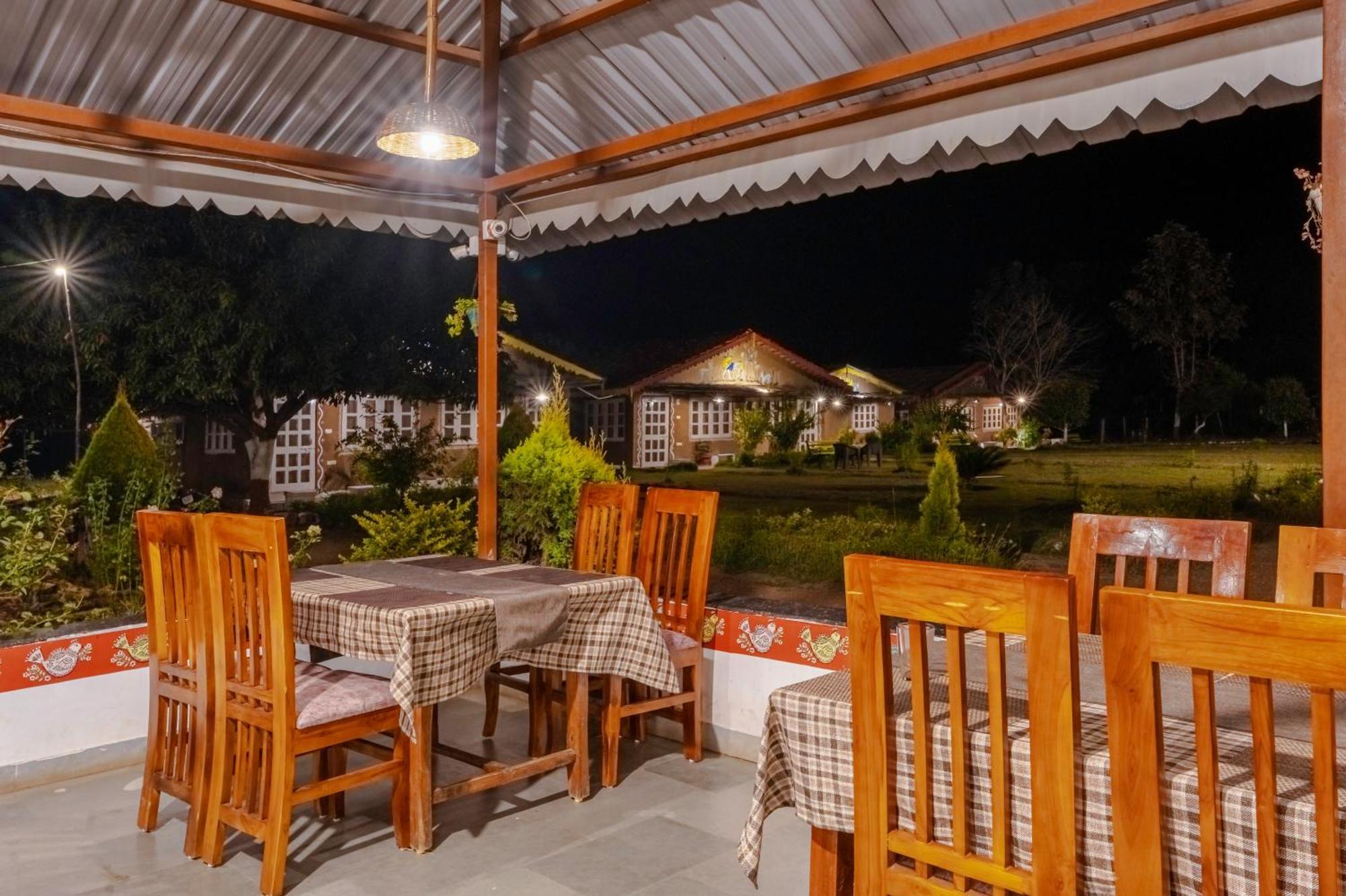 Wow Stayz2 Pachmarhi Foothill Cottages 외부 사진