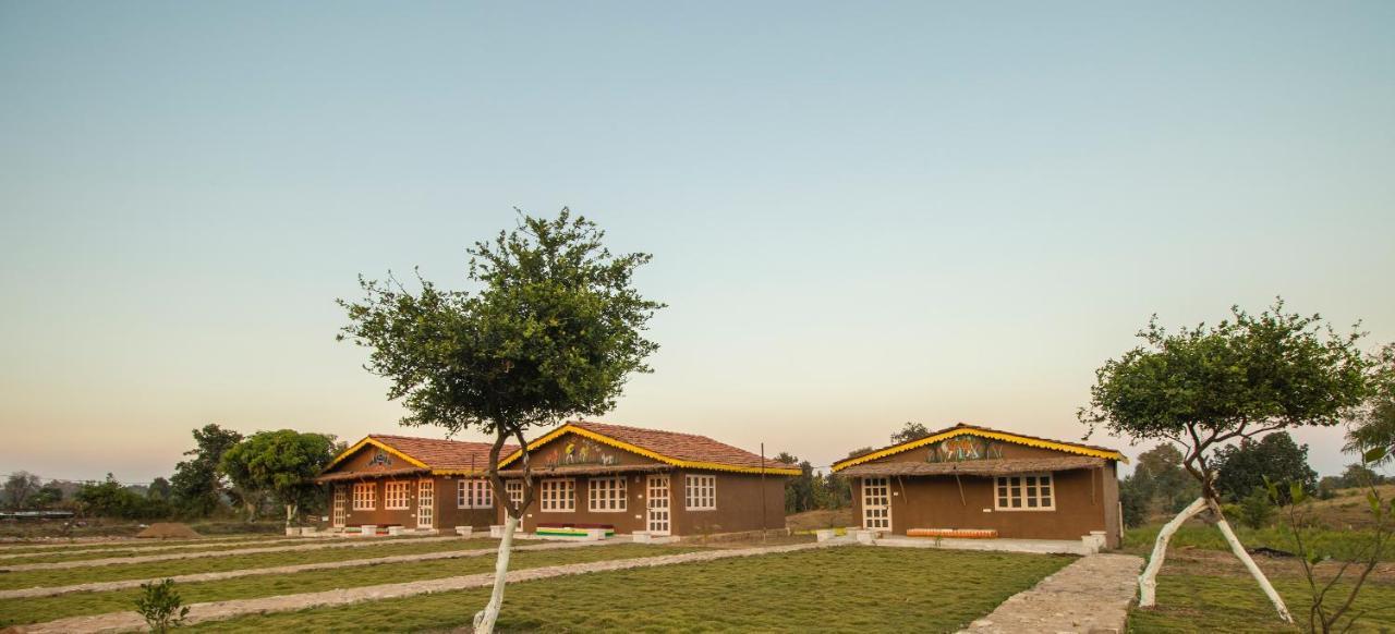 Wow Stayz2 Pachmarhi Foothill Cottages 외부 사진