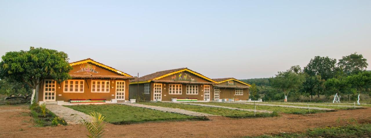 Wow Stayz2 Pachmarhi Foothill Cottages 외부 사진
